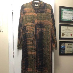 Womens Boho style floor length dress. Size small.